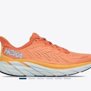 NWT HOKA One One Clifton 8 D